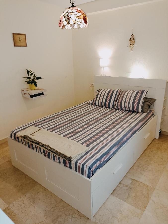 Confortable Habitacion Centrica En Piso Privado Apartman Málaga Kültér fotó