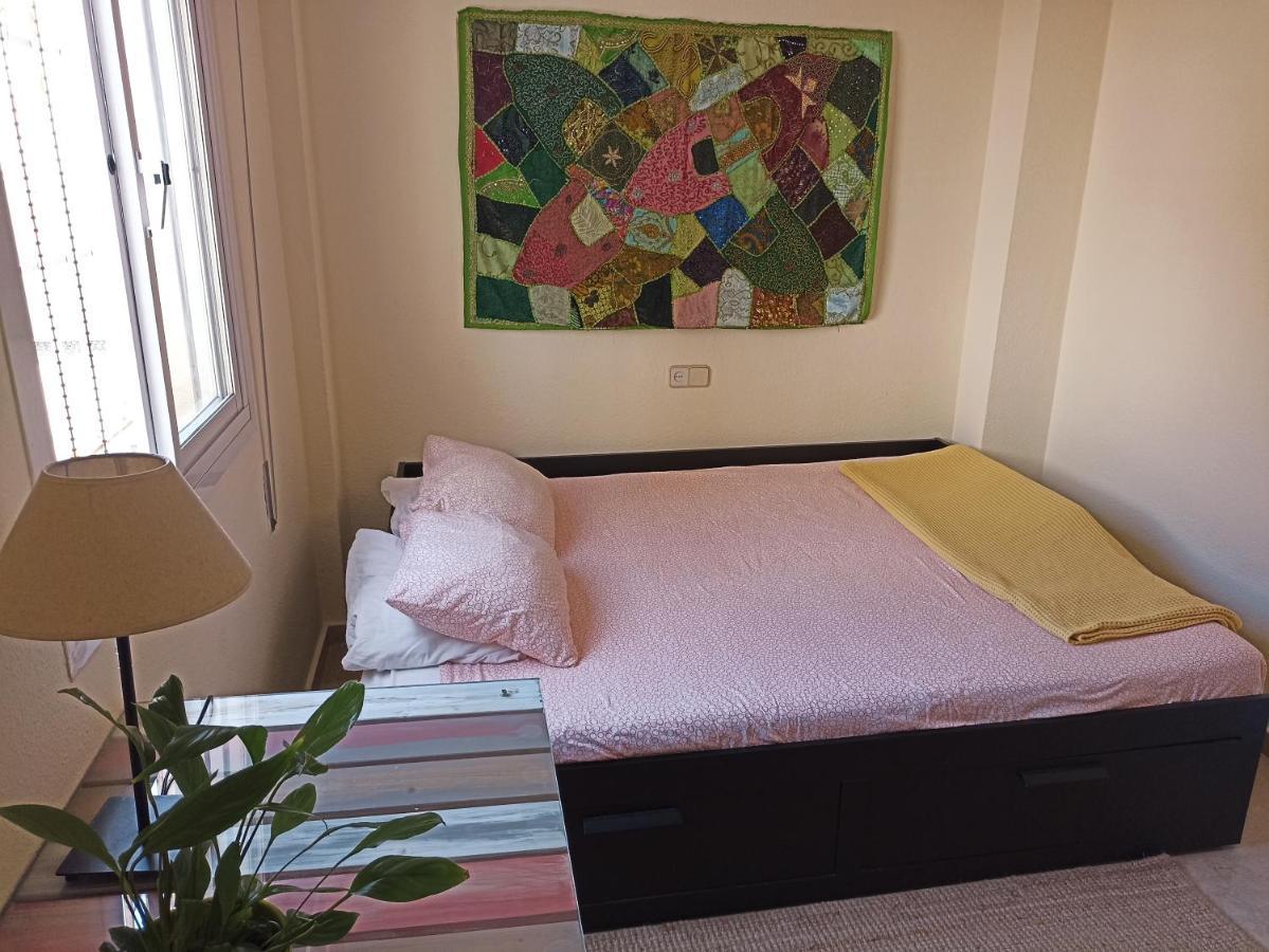 Confortable Habitacion Centrica En Piso Privado Apartman Málaga Kültér fotó