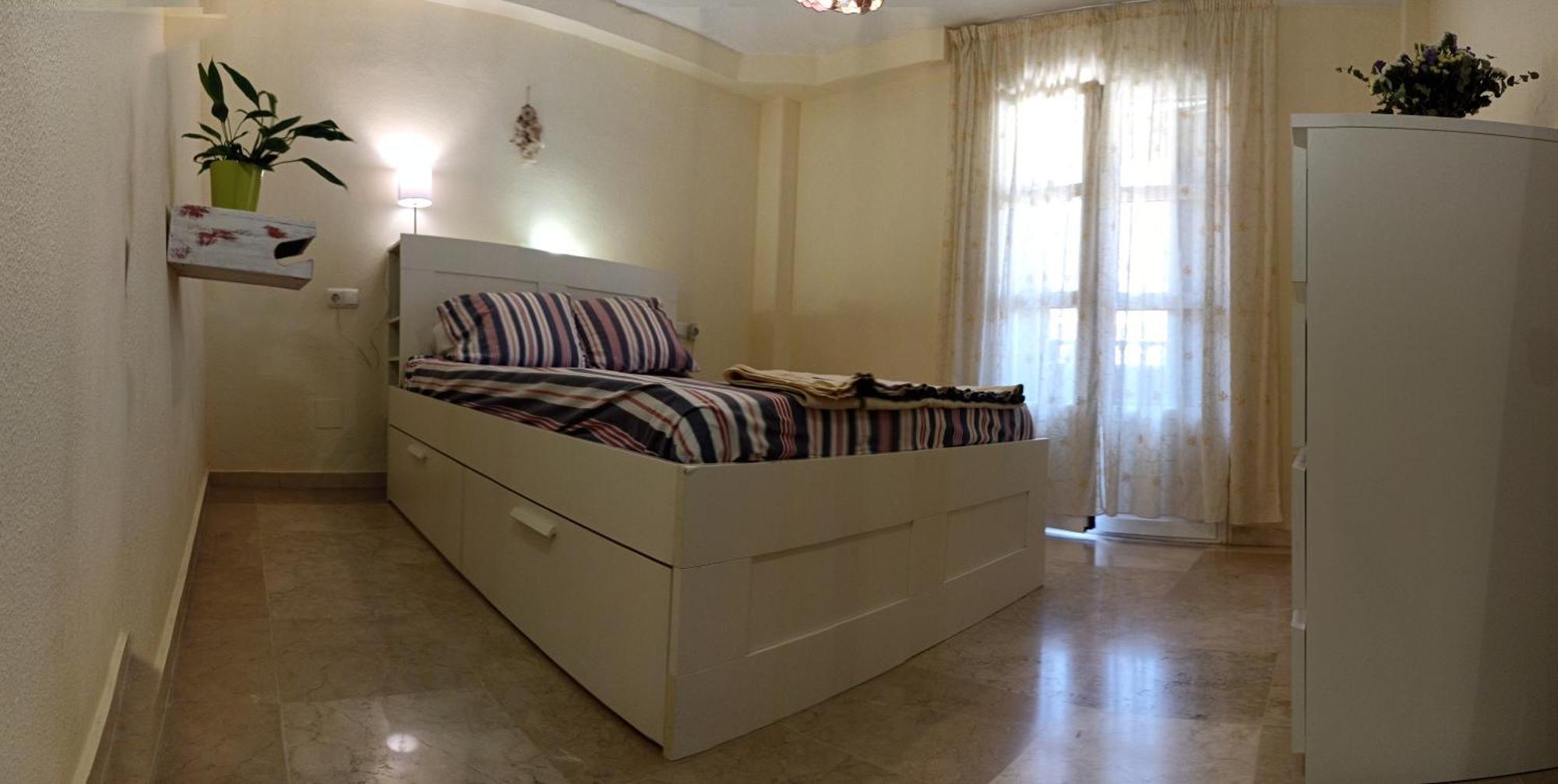 Confortable Habitacion Centrica En Piso Privado Apartman Málaga Kültér fotó